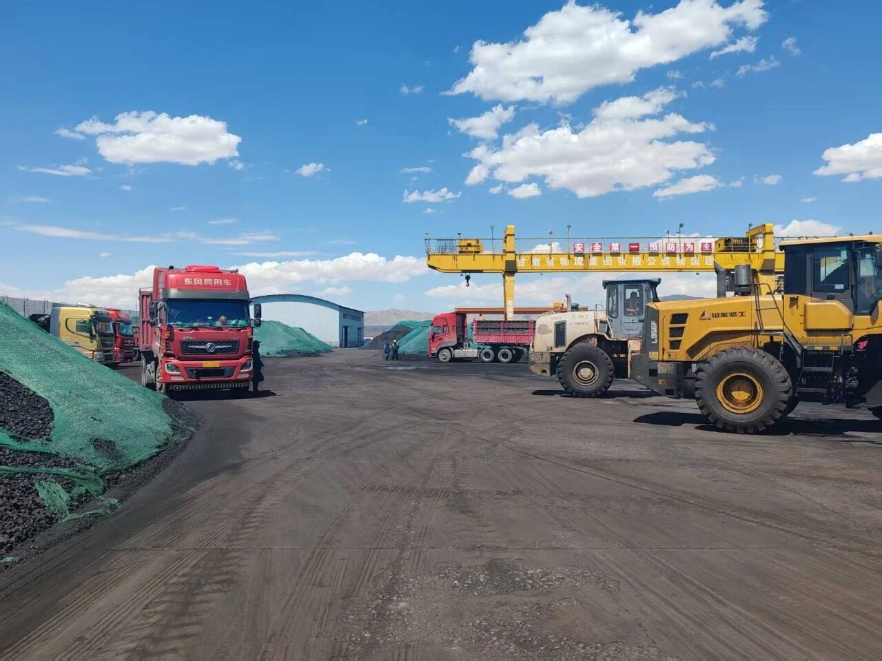 202511031762137419811304.jpg 92c7238cd5394af4da3f9137b719c24d.jpg